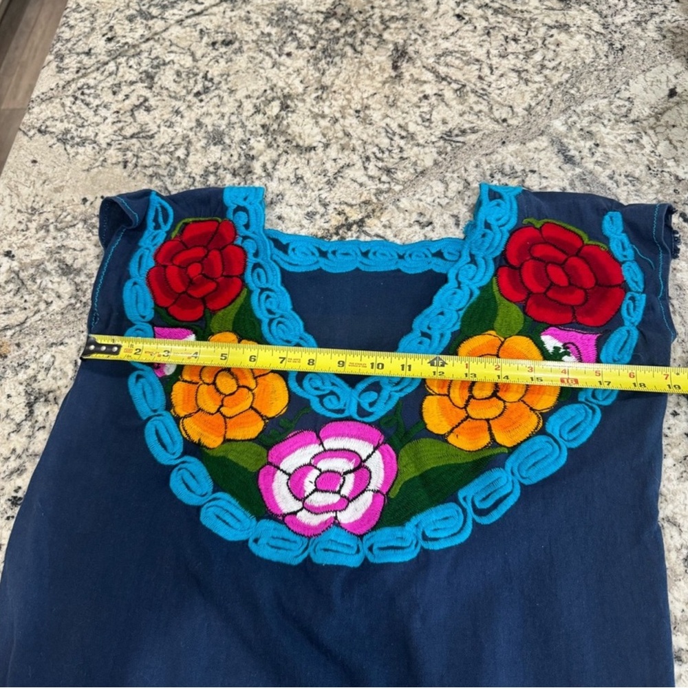 Women’s Huipil Mexican Embroidered Blouse Short Sleeve Top Blue Floral Size S - Picture 6 of 12